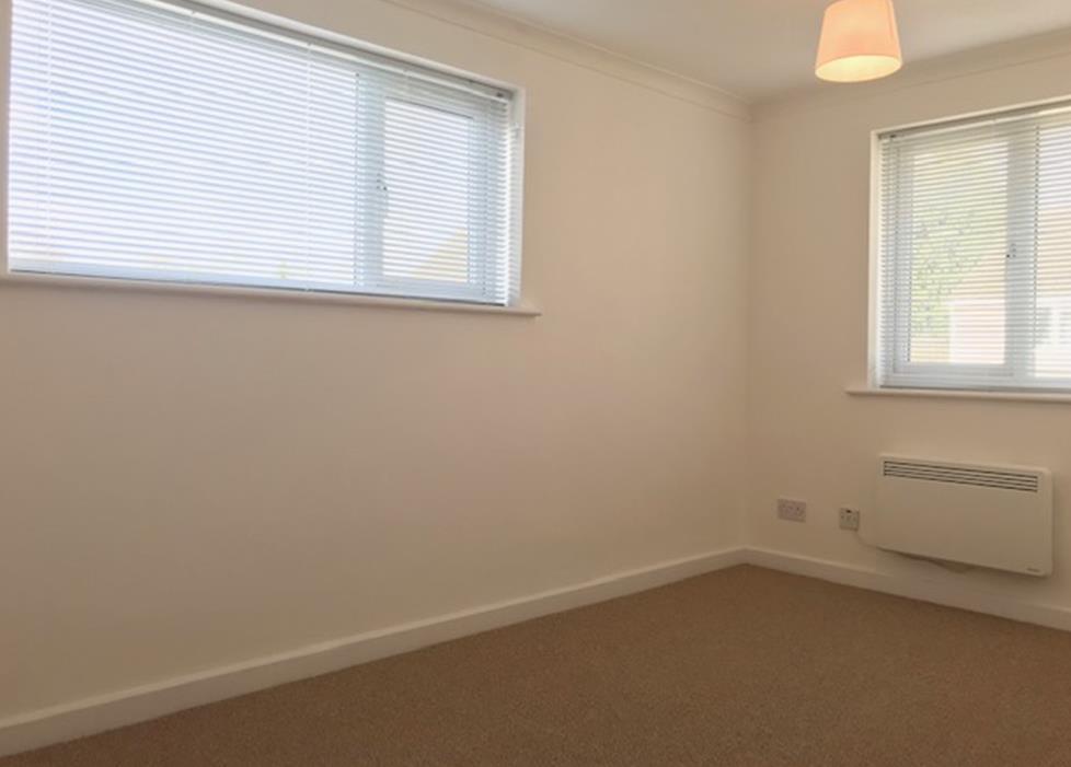 Manorfield Close, Little Billing, Northampton, NN3 1 bed house £595