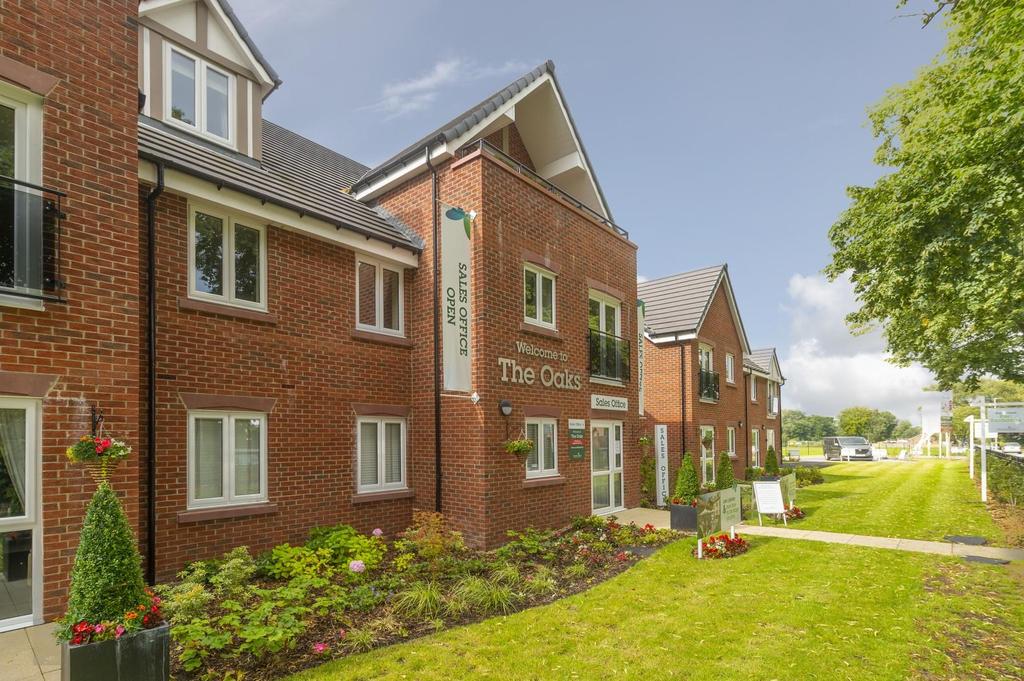 The Oaks, Cedar Avenue, Alsager... 2 bed apartment £260,000