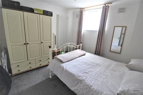 1 bedroom apartment to rent, Darnley Road, Gravesend, DA11