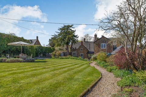 3 bedroom semi-detached house for sale, East End, Swerford, Chipping Norton