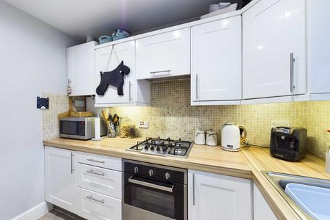 2c Deaconsfield Road, Hemel Hempstead, HP3 9HY