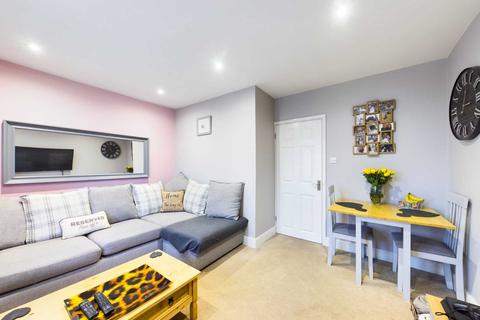 2c Deaconsfield Road, Hemel Hempstead, HP3 9HY