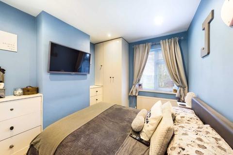 2c Deaconsfield Road, Hemel Hempstead, HP3 9HY