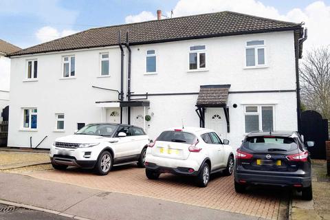 2c Deaconsfield Road, Hemel Hempstead, HP3 9HY
