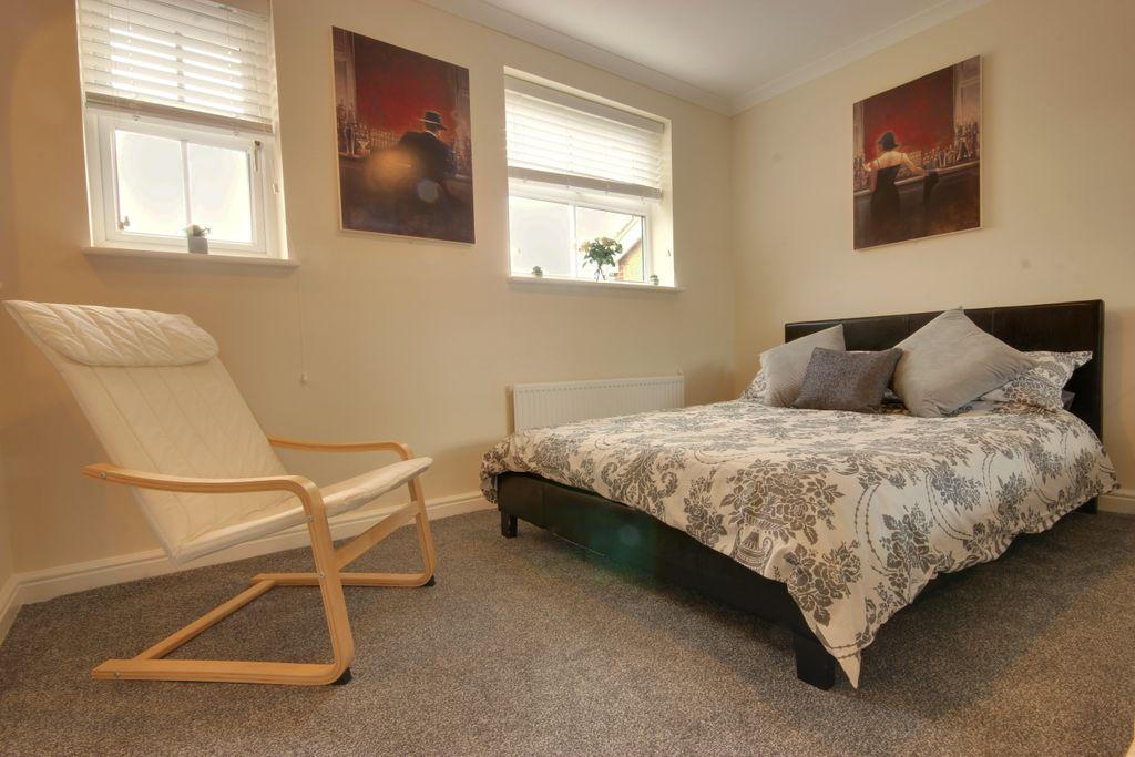 Bedroom 2 (Double)