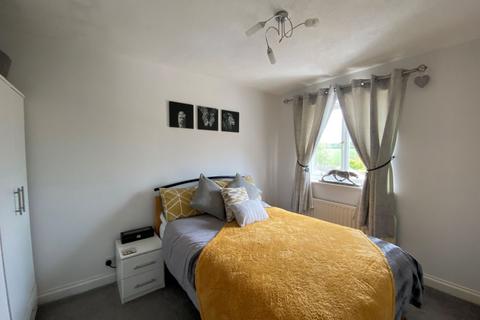 10 Allard Close, Northampton, NN3 5LY