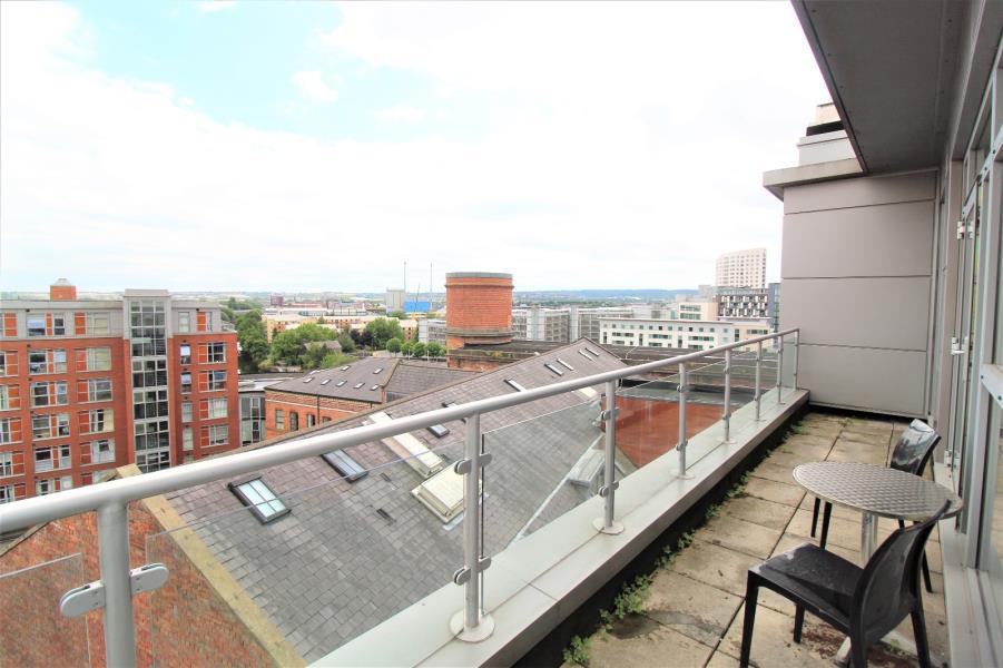 ROBERTS WHARF, NEPTUNE STREET. LS9 8DW 2 bed apartment - £1,150 pcm (£ ...