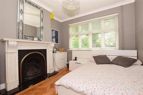 26 Manor Way, London, E4 6NW