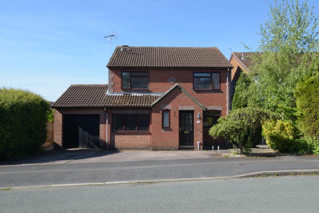 Kingsland Road, Stone, ST15 4 bed detached house £265,000