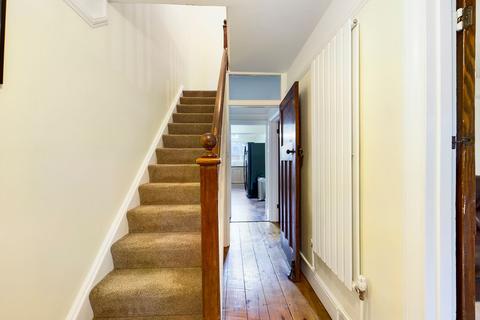 2 Charnwood Road, Salisbury, SP2 7HT
