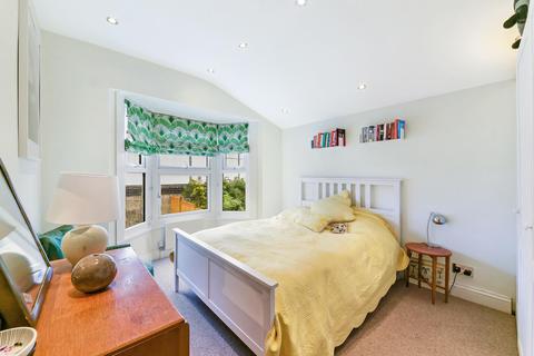 19b Durban Road, London, E15 3BW