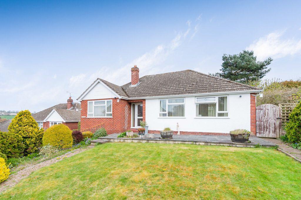Orchard Lane, Hanwood, Shrewsbury SY5 8LE 3 bed detached bungalow for