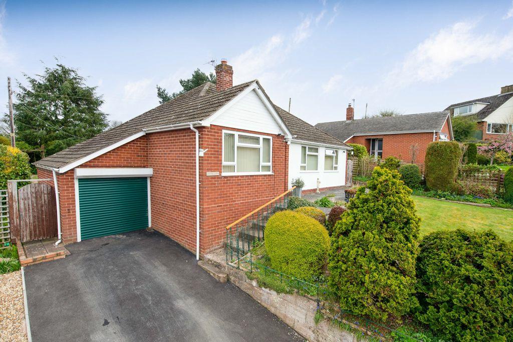 Orchard Lane, Hanwood, Shrewsbury SY5 8LE 3 bed detached bungalow for sale £275,000