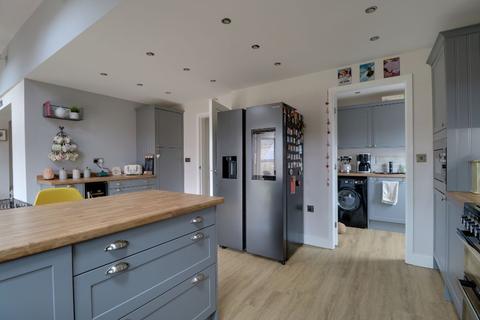 3 Faraday Walk, Colsterworth, Grantham, NG33 5GB