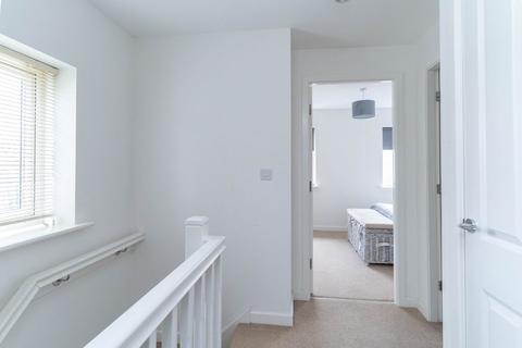 5 Faraday Walk, Colsterworth, Grantham, NG33 5GB