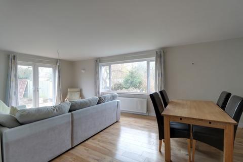 18 Moreleys Lane, Corby Glen, Grantham, NG33 4NL