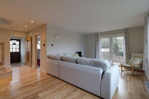 18 Moreleys Lane, Corby Glen, Grantham, NG33 4NL