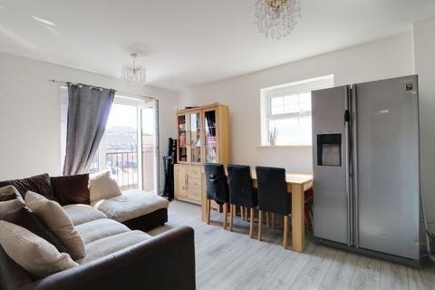 57 Hathersage Close, Grantham, NG31 7GP