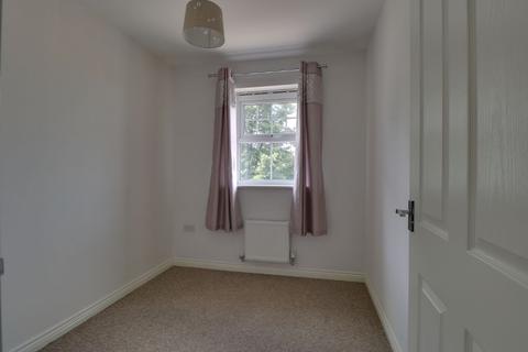 59 Hathersage Close, Grantham, NG31 7GP