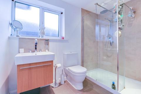 18 Birch Green, Staines-upon-thames, TW18 4HA