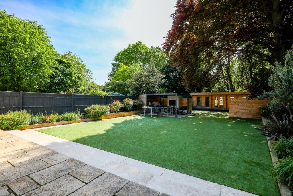 Kingston Road, SW19 5 bed semi-detached house to rent - £8,500 pcm (£ ...