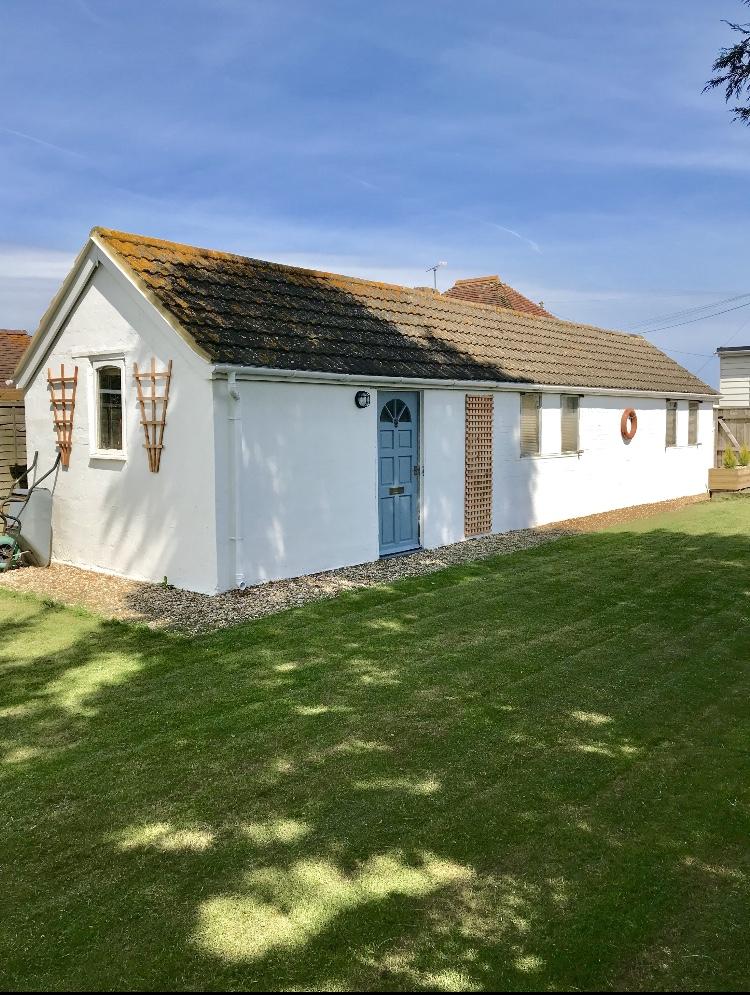 Coast Drive, Greatstone, New Romney, Kent, TN28 5 bed bungalow £525,000