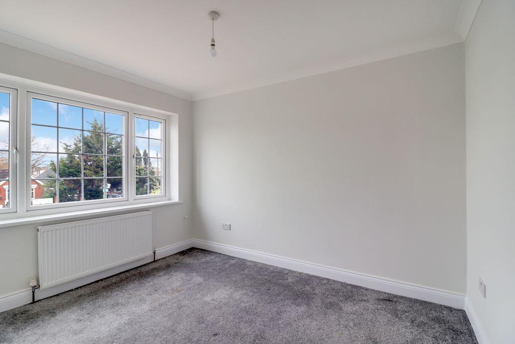 Bedroom 2 (Double)