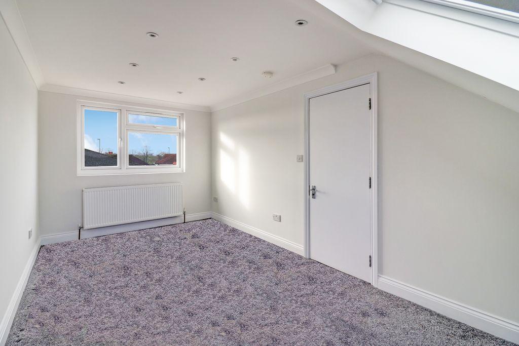 Bedroom 4 (Double)