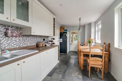 27 Bulkeley Avenue, Windsor, SL4 3LY