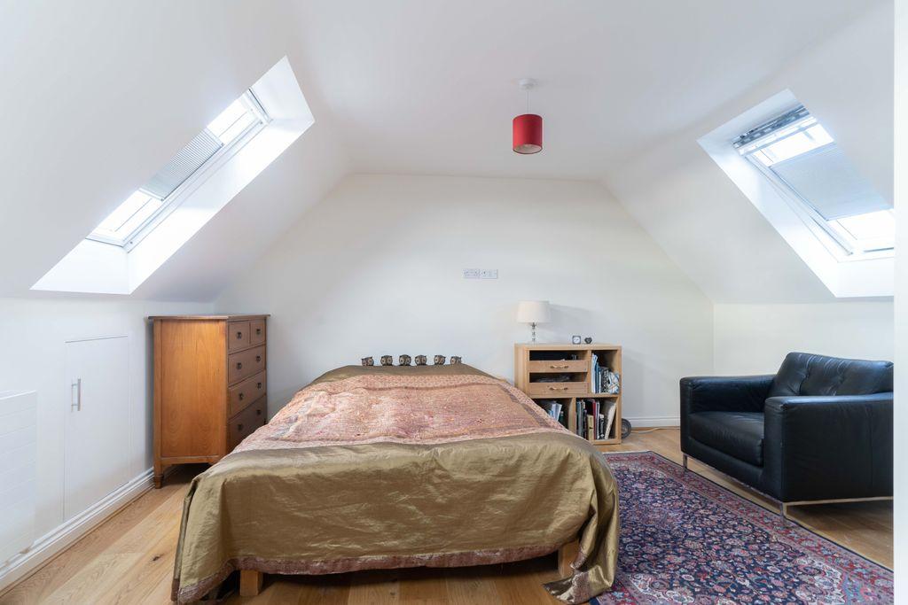 Bedroom 5 (Double with Ensuite)