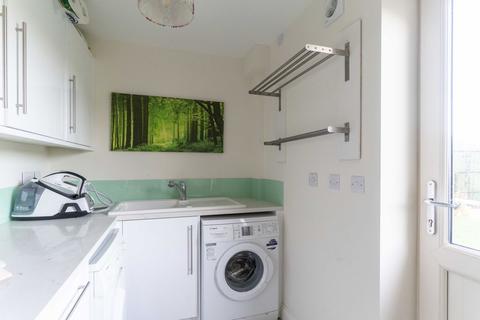 3 Groom Close, Deeping St James, Peterborough, PE6 8FY