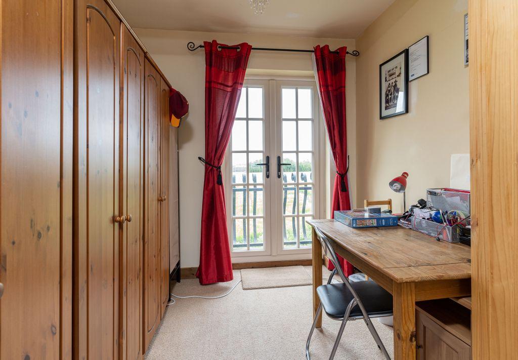 Bedroom 1 (Double)