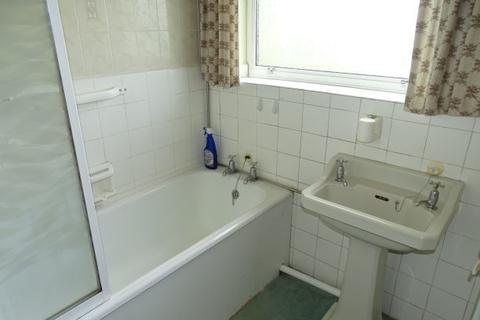3 Neil Close, Ashford, TW15 1NT