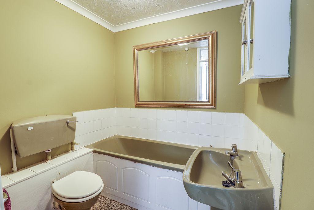 Bathroom 2