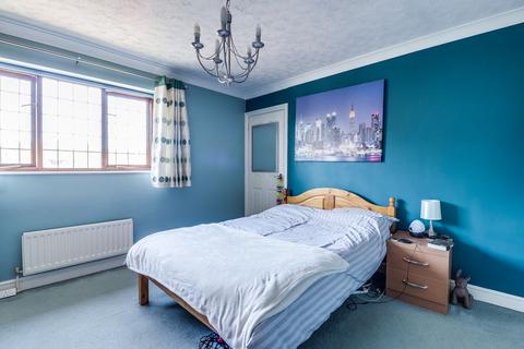 2 Wendover Close, Halling, Rochester, ME2 1NH