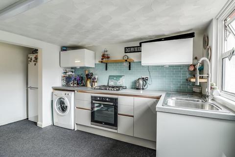 21 Factory Road, Northfleet, Gravesend, DA11 9HH