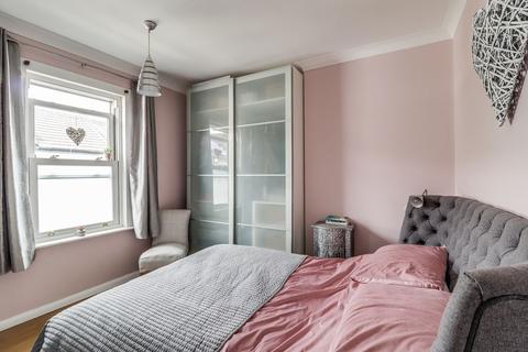 21 Factory Road, Northfleet, Gravesend, DA11 9HH