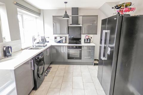 12 Broom Hill, Stanley, DH9 8AZ