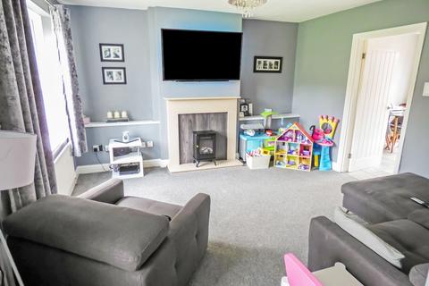 12 Broom Hill, Stanley, DH9 8AZ