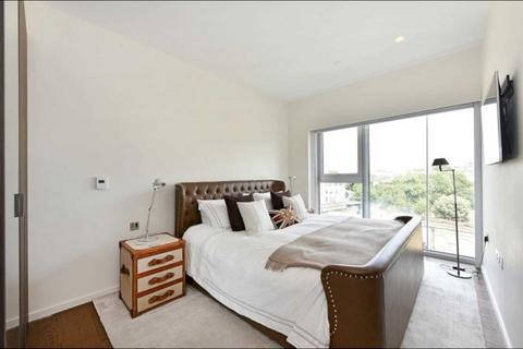 3 bedroom apartment to rent, Columbia Gardens, West Brompton SW6