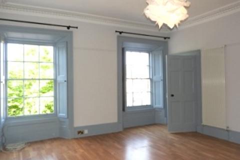 3 bedroom flat to rent, Howard Place, Central, Edinburgh, EH3