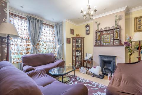 59 Colmer Road, London, SW16 5LA