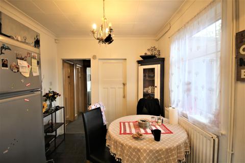 33 Eden Street, Kettering, NN16 8QY