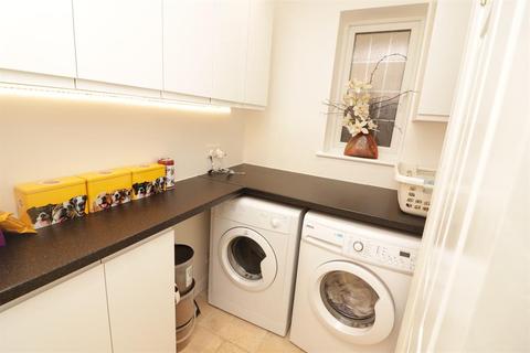 4 Hampden Close, Yate, Bristol, BS37 5UW
