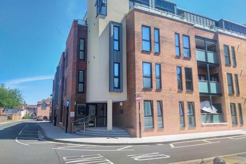 2 bedroom apartment to rent, The Woolstaplers, Chichester