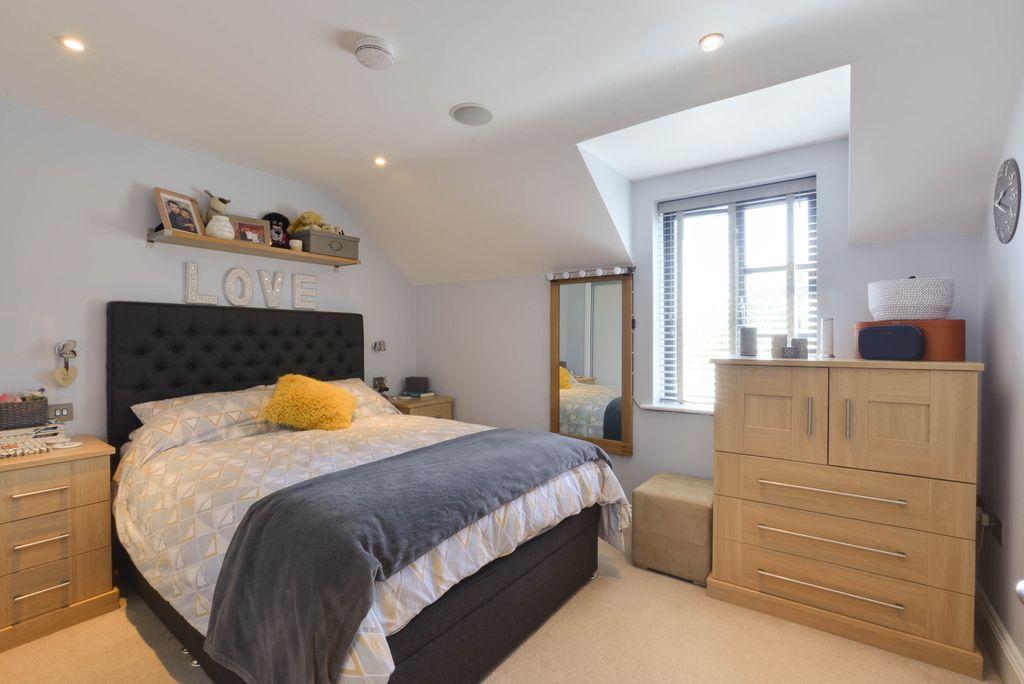 Bedroom 1 (Double with Ensuite)