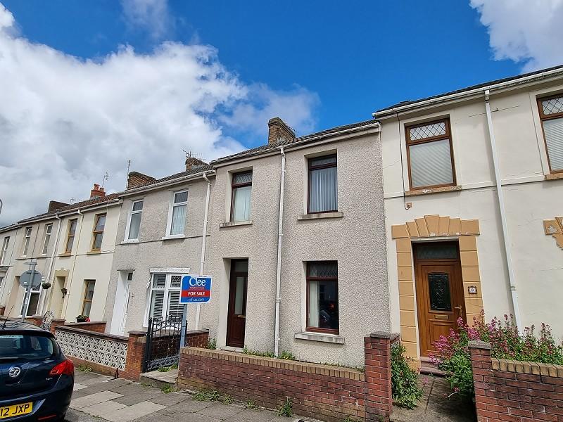 Albert Street, Llanelli, Carmarthenshire. 5 bed terraced house £99,950
