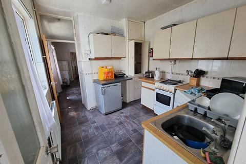 10 Albert Street, Llanelli, SA15 2TA