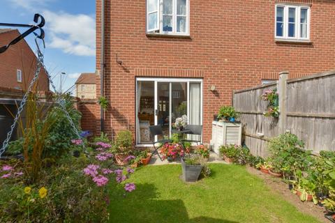 29 Taylors View, Trowbridge, BA14 8TG