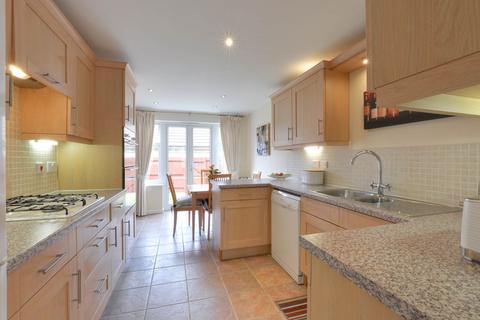 31 Freestone Way, Corsham, SN13 9EE